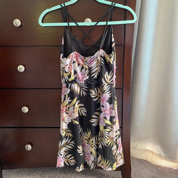 NWT Volcom Skater Dress - Picture 3 of 5